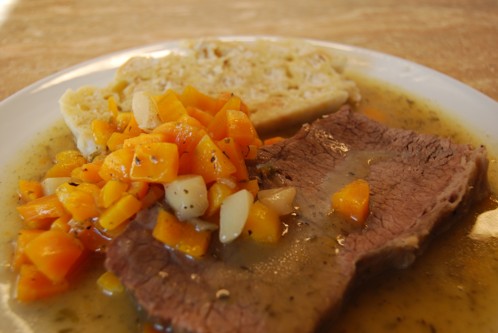 Goiberuamsoss mit Mäignedl